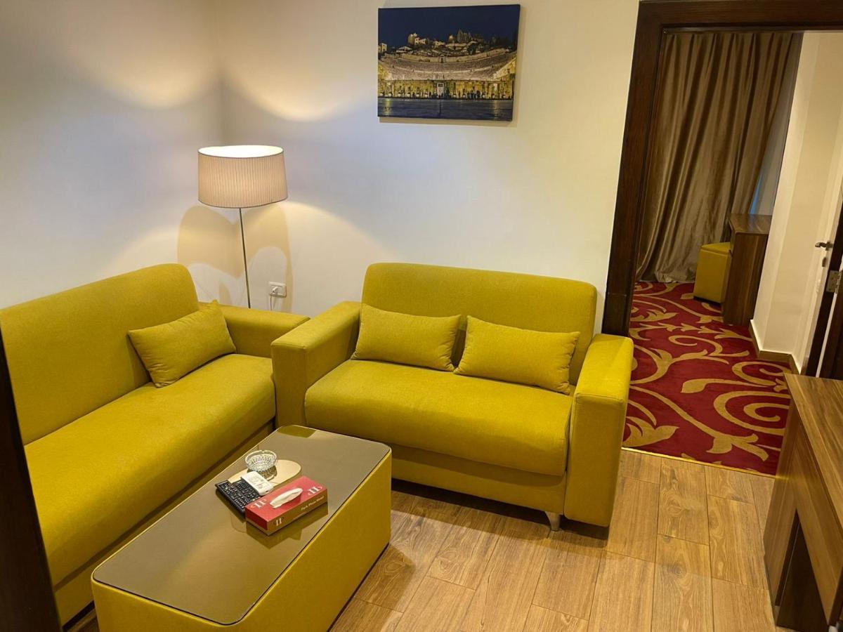 Spark Plaza Hotel Amman Exterior photo
