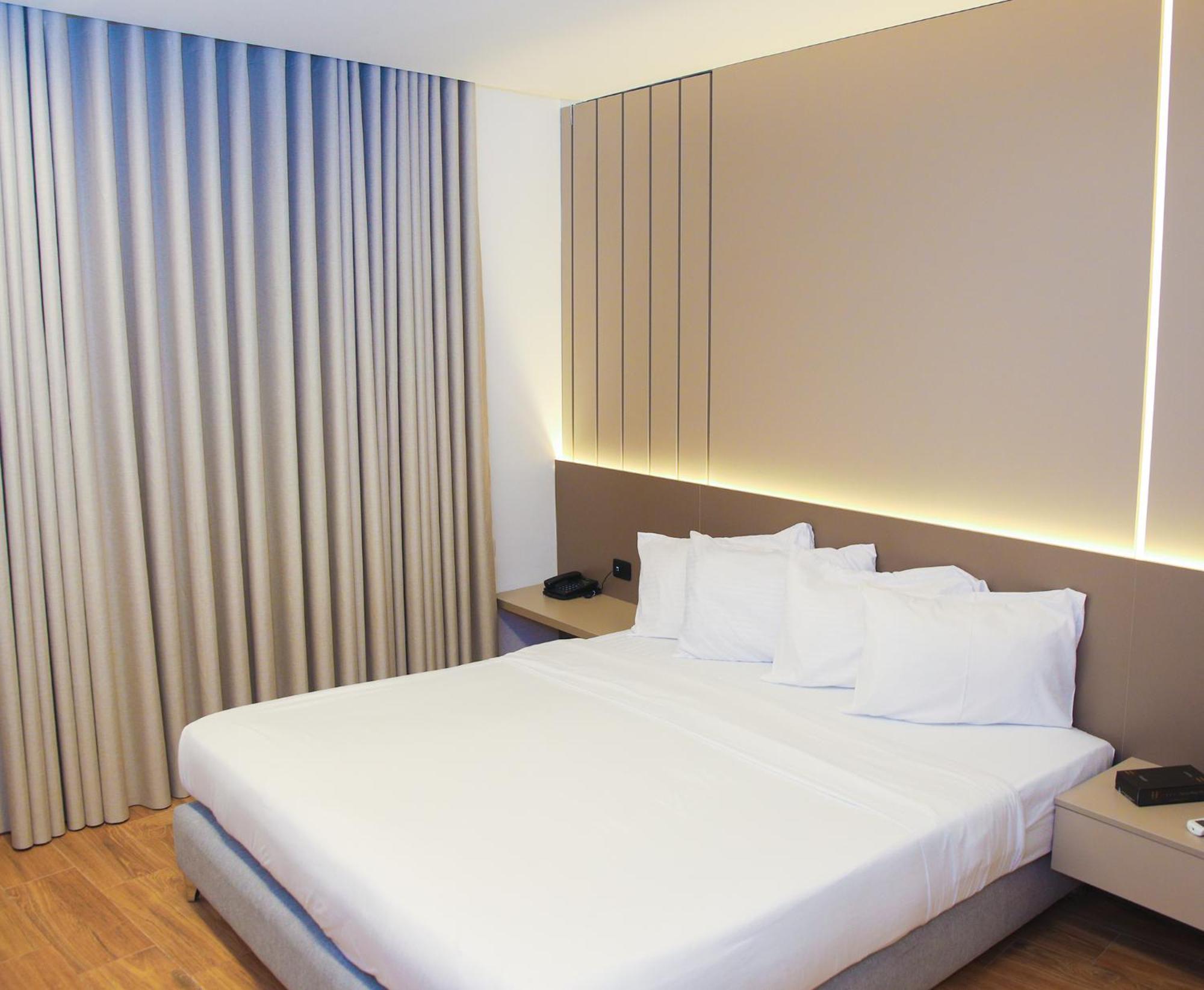 Spark Plaza Hotel Amman Exterior photo